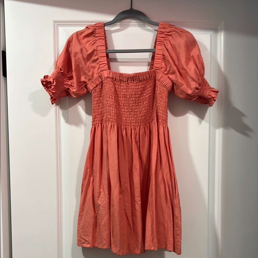 Salmon Montce babydoll dress swim cover-up Size Small. Has pockets.